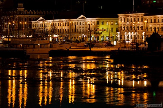 Market square from Suomenlinna ferry